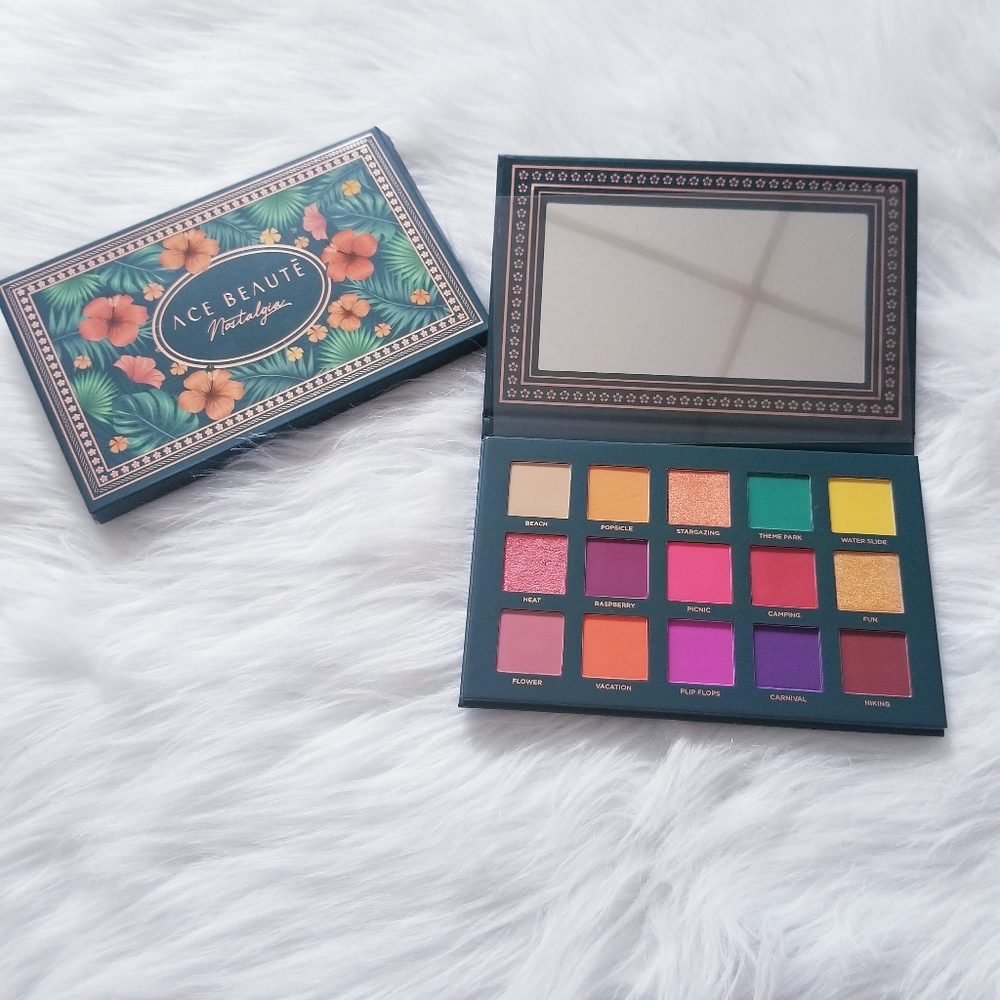 Ace Beaute nostalgia eye shadow palette new
